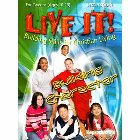 Live It! Building Character for Tweens: Building Skills for Christian Living [With Faith Friends Emergency Cards]: Marcia Stoner